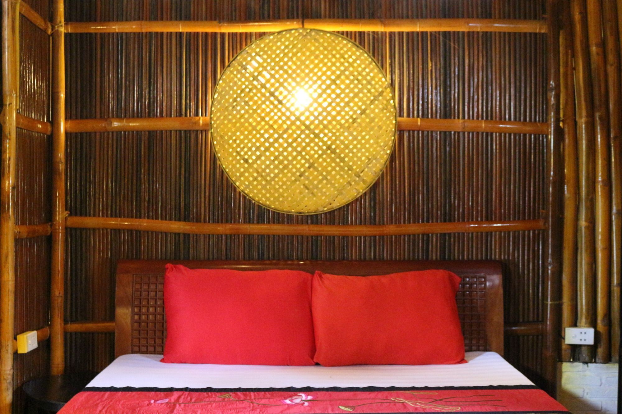 Hotel Under The Coconut Tree Hoi An Zewnętrze zdjęcie